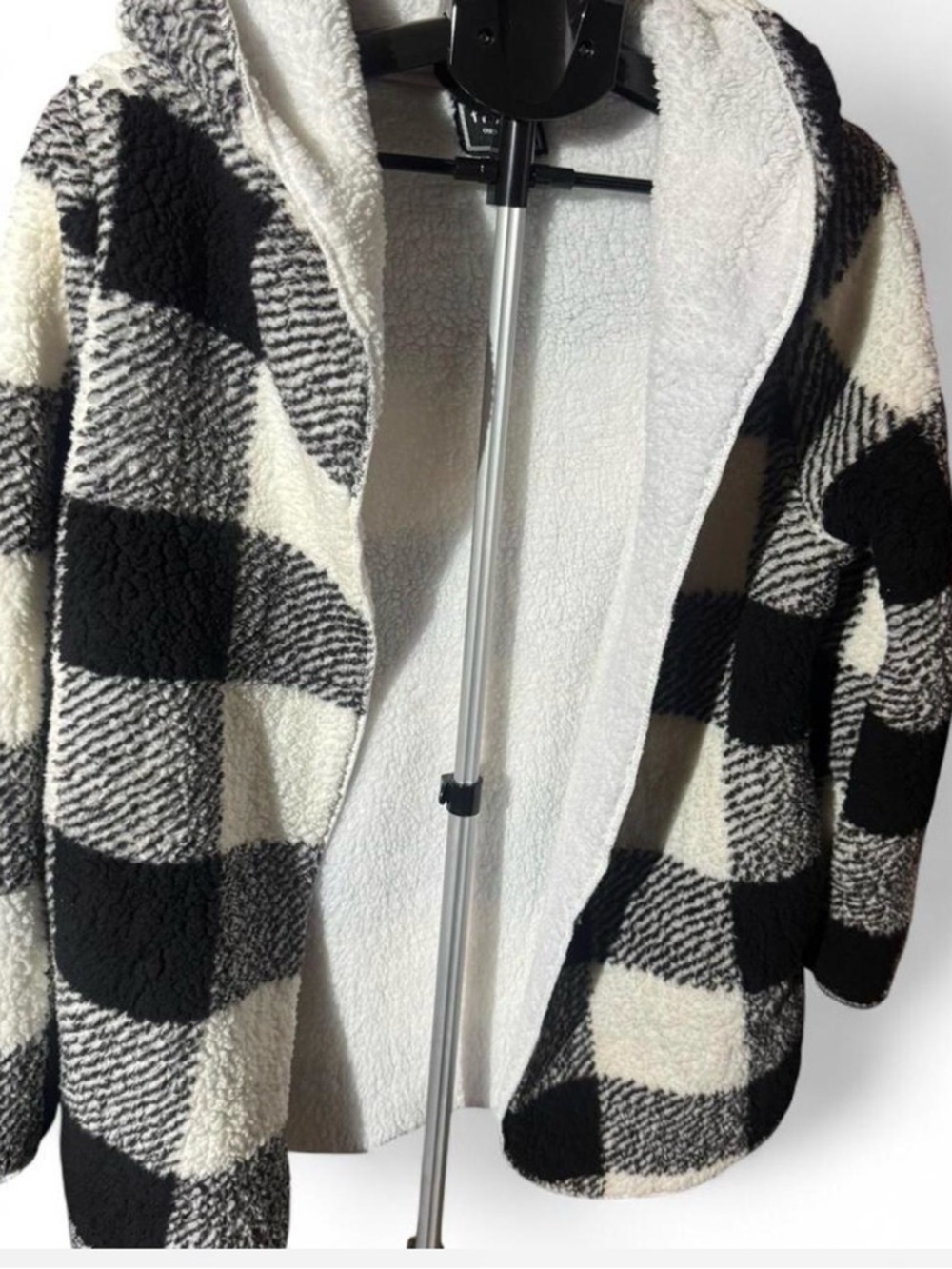 Buffalo Plaid Sherpa Jacket Hooded Cozy Teddy Fleece Black White Medium